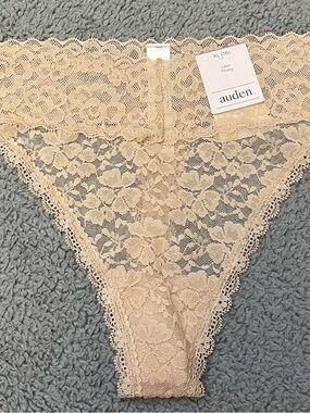 Auden Lace Thong - Beige